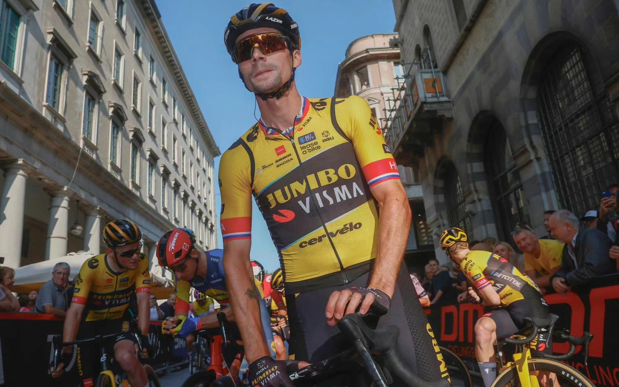 Het is tijd om eindelijk samen te komen, Roglic neemt afscheid van het Jumbo Racing Team